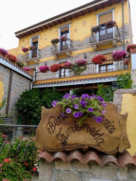 Funtanedda Bed and Breakfast Teti Exterior foto